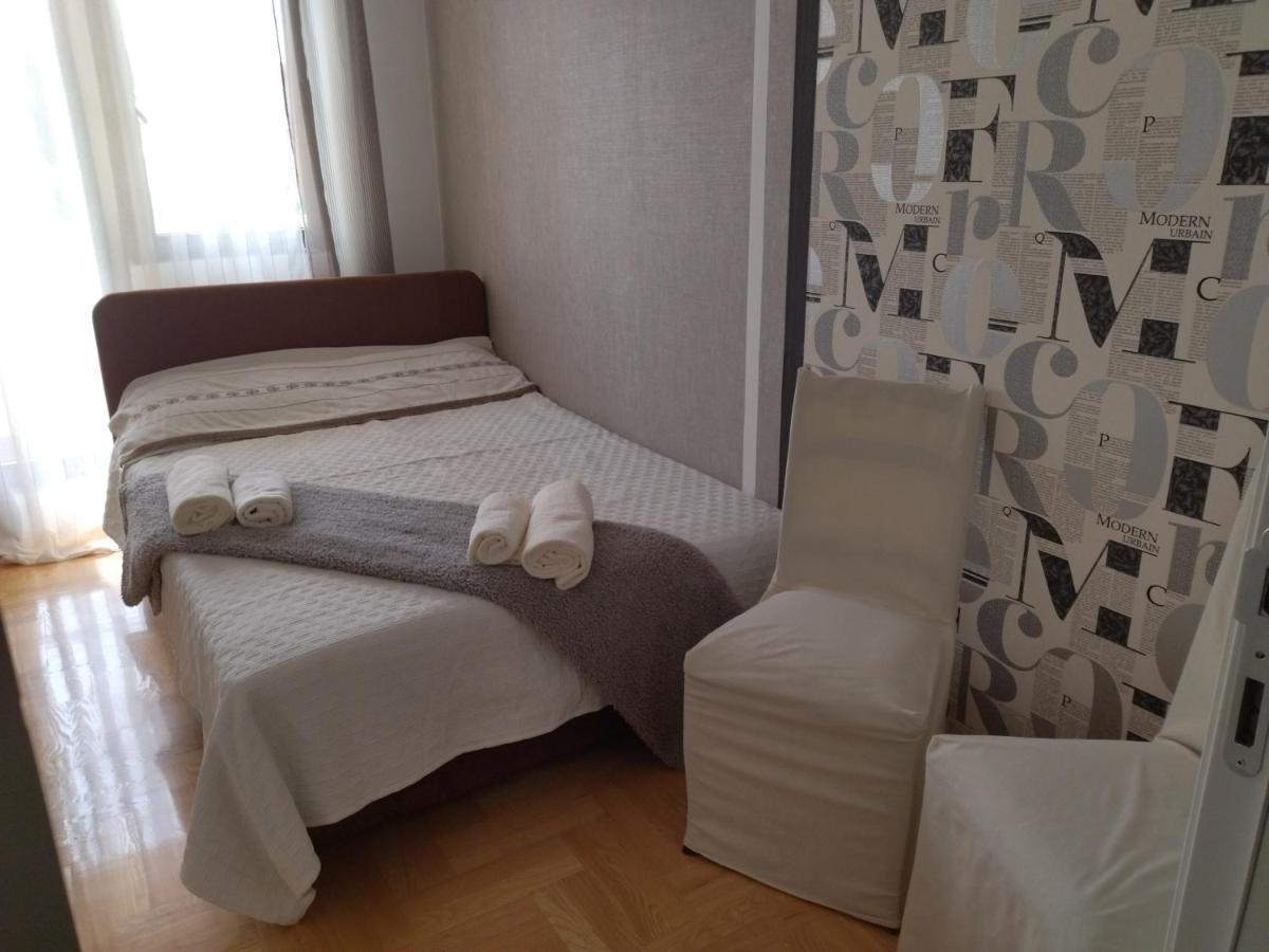 Apartman Gana Altina Lux بلغراد المظهر الخارجي الصورة