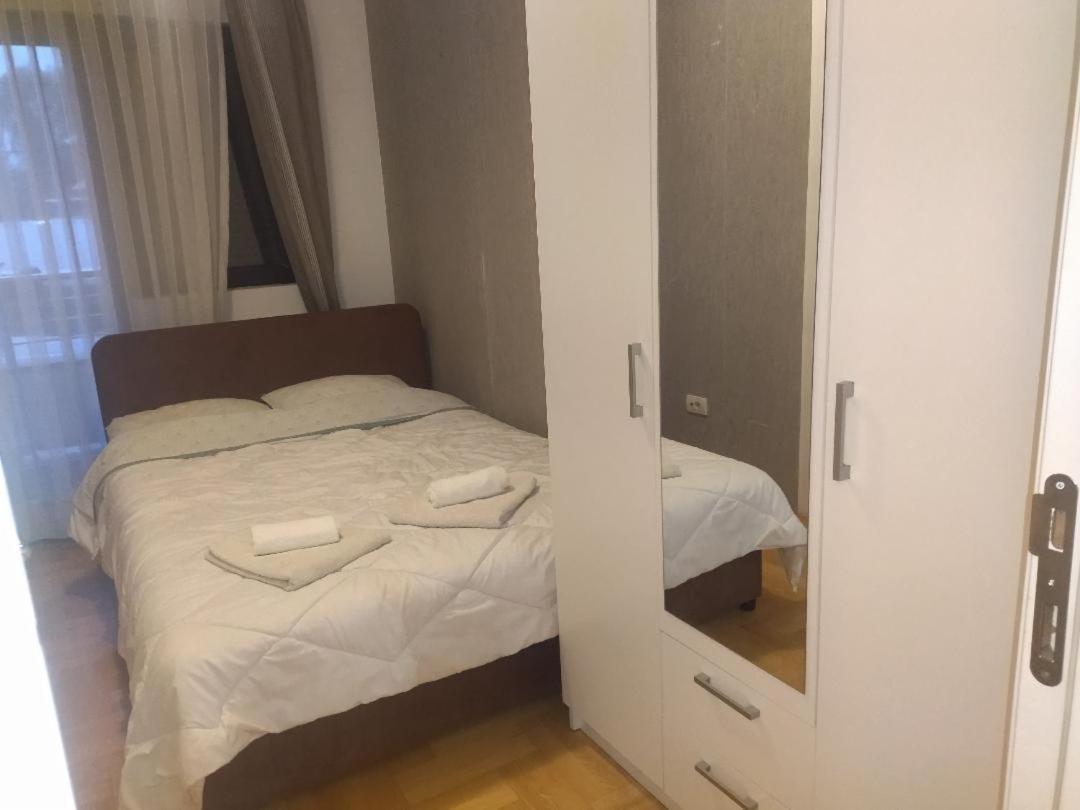 Apartman Gana Altina Lux بلغراد المظهر الخارجي الصورة